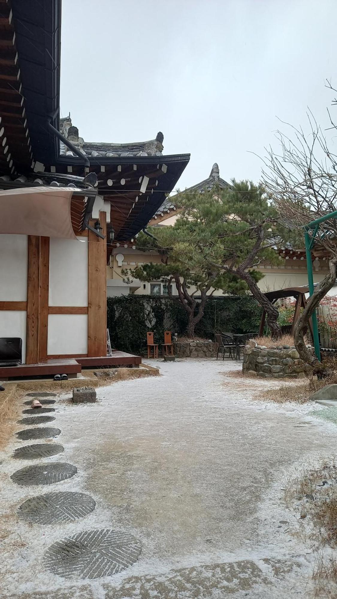 Adam Guesthouse Gyeongju Zimmer foto